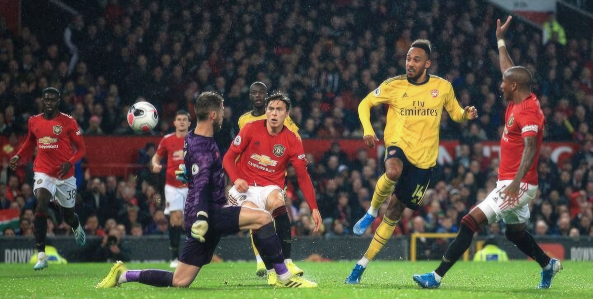 Arsenal and Manchester United fight for a messy draw